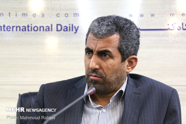 نیمه دوم سال صادرات رونق میگیرد / عمده شرکتهای دولتی زیانده هستند