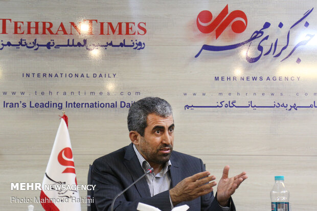 رشد نقدینگی کاهش پیدا کرده است / باید جلوی فرار مالیاتی گرفته شود