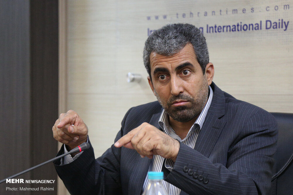 نیمه دوم سال صادرات رونق میگیرد / عمده شرکتهای دولتی زیانده هستند 3