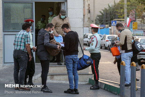 خدمات سربازی صد درصد هوشمند و الکترونیکی ارائه شود