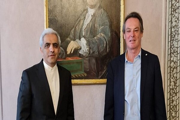 Iran, Austria discuss joint coop. on containment of COVID-19