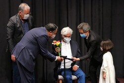 Ceremony to honor two Iranian artists held at 33rd ICFF