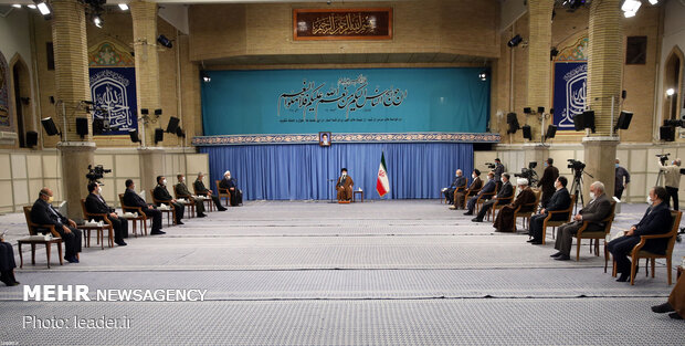 جلسه ستاد ملی مقابله با کرونا در حضور رهبر معظم انقلاب اسلامی