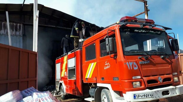 آتش سوزی منزل مسکونی در شهرستان دره‌شهر ۲ مصدوم برجا گذاشت