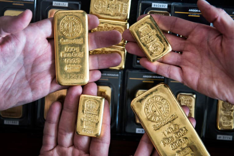 قیمت جهانی طلا به زیر ۱,۸۰۰ دلار بازگشت/ کمترین نرخ ۵ ماه گذشته