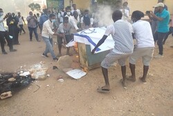حزب الترابي السوداني يدعو إلى النزول للشارع لإسقاط التطبيع مع الكيان الصهيوني