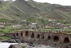 İran- Azerbaycan sınırındaki tarihi Hüdaaferin köprüsünden görüntüler