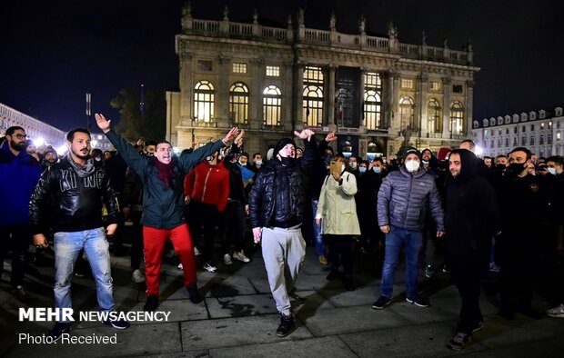 İtalya'da salgına yönelik son tedbirler protestolara neden oldu