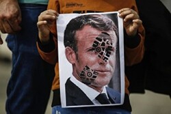 وحشت ماکرون از تحریم کالاهای فرانسوی/ لزوم عذرخواهی رسمی پاریس