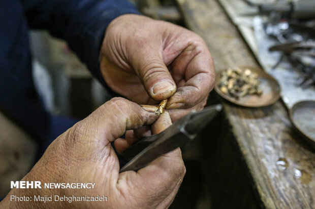 Traditional goldsmithing in Yazd