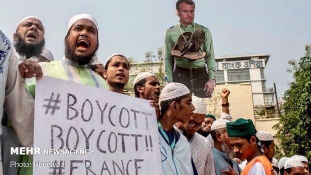 Bangladeş'te Macron protestosu