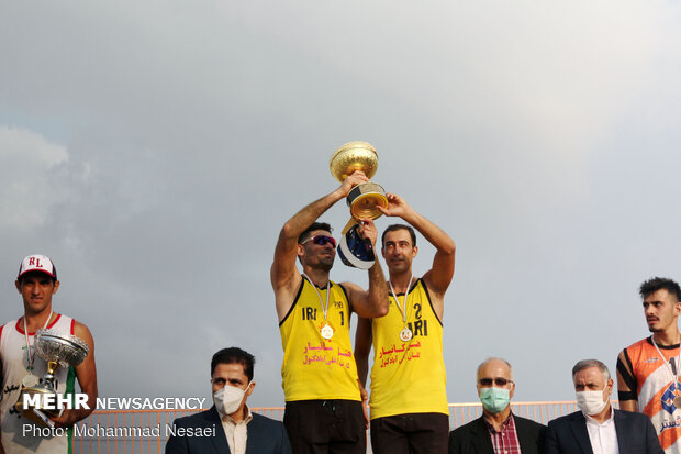 مسابقات تور ملی دوستاره والیبال ساحلی کشور در بندرترکمن