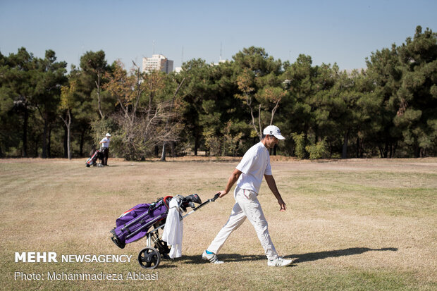 İran'daki golf yarışmadan kareler