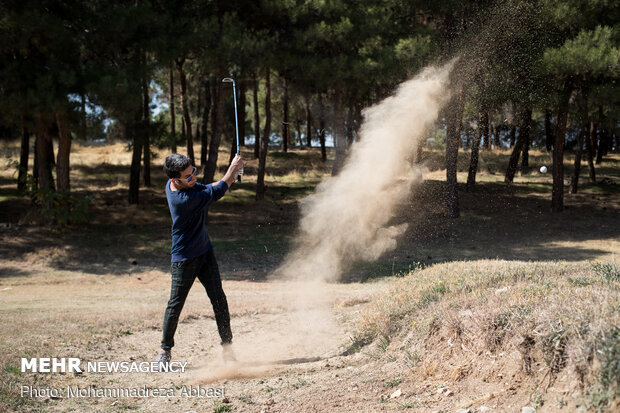 İran'daki golf yarışmadan kareler