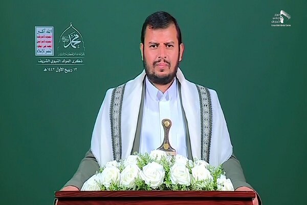 السيد عبد الملك الحوثي: ماكرون ليس إلا دمية من دمى الصهاينة اليهود، يدفعونه للإساءة للإسلام 