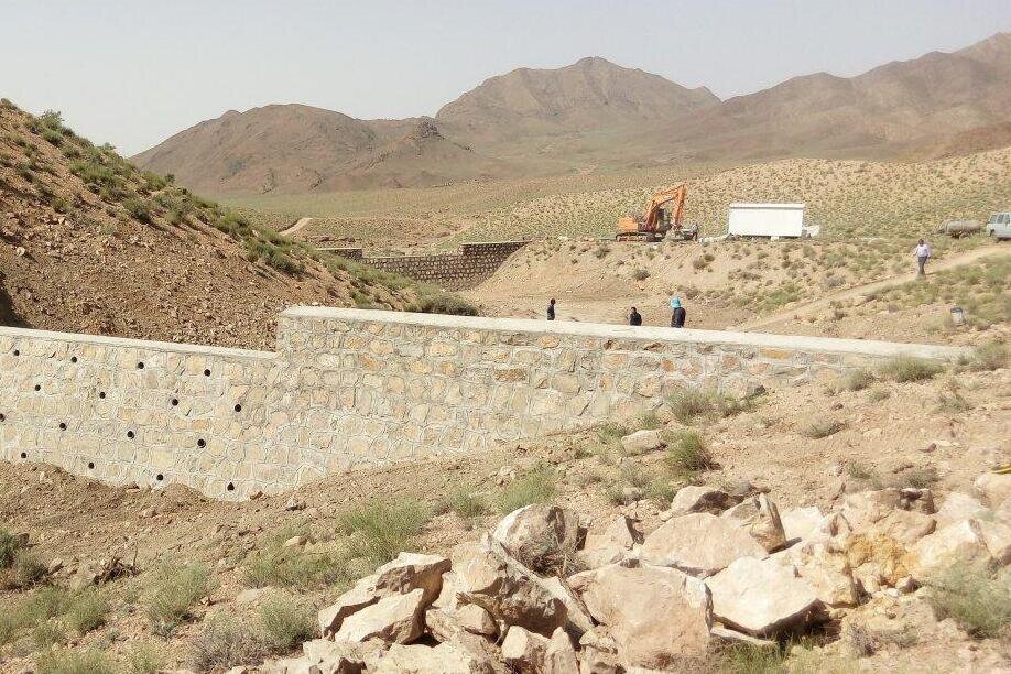 تجارت گردان | آبخیزداری ناجی منابع آبی در استان سمنان/ خشکسالی ۲۰ ساله شد