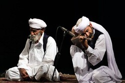 موسیقی نواحی در بناهای تاریخی کرمان طنین انداز شد/ برگزاری جشنواره بدون تماشاگر