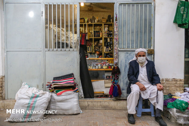 Review of memories in Yazd old chambers