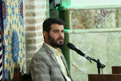 مولودی‌خوانی میثم مطیعی برای شیعیان در ایتالیا