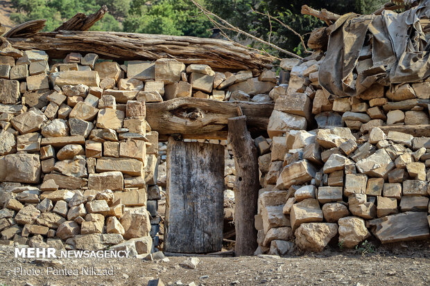 A peek into nomad’s lifestyle in SW Iran