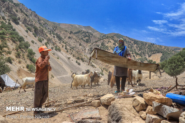 A peek into nomad’s lifestyle in SW Iran