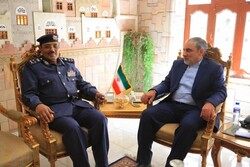 السفير الإيراني لدى اليمن يستقبل عدد من المسؤولين والقيادات اليمنية