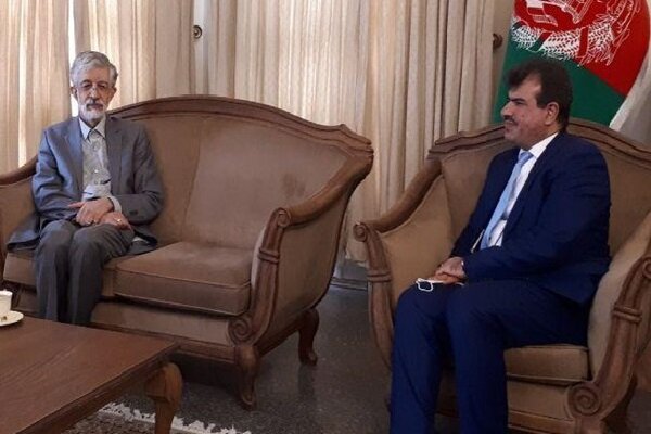 “Resistance” only way to confront terrorists: Haddad Adel