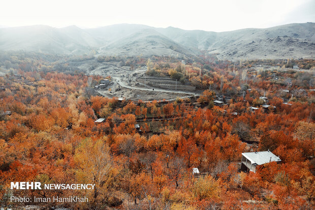 Breathtaking scenery of Autumn in Hamadan