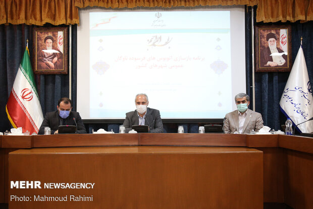 امضاء تفاهم نامه بازسازی اتوبوس های فرسوده ناوگان اتوبوسرانی شهری