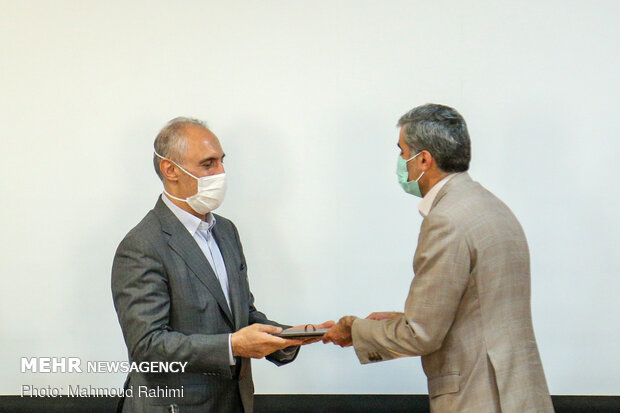 امضاء تفاهم نامه بازسازی اتوبوس های فرسوده ناوگان اتوبوسرانی شهری