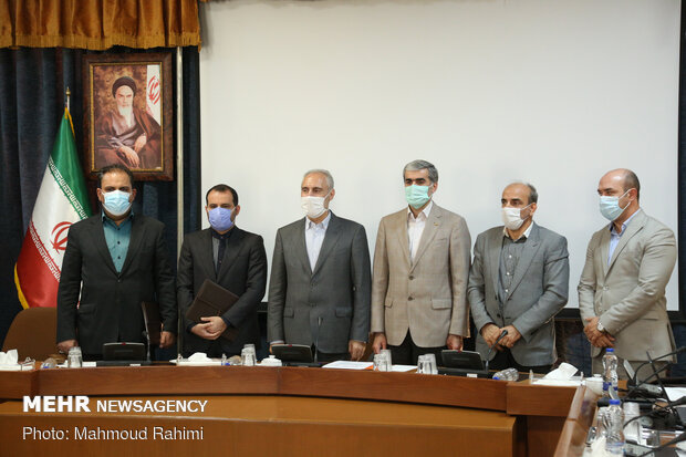 امضاء تفاهم نامه بازسازی اتوبوس های فرسوده ناوگان اتوبوسرانی شهری