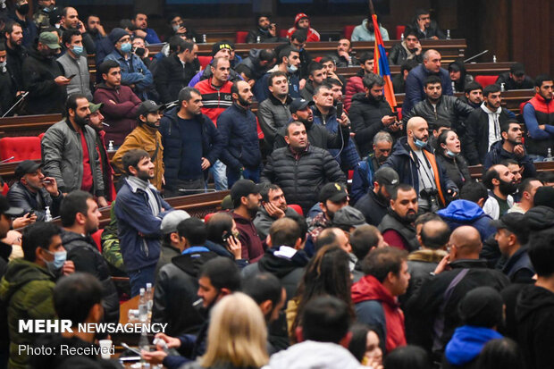 Scenes of protests in Armenian Parliament