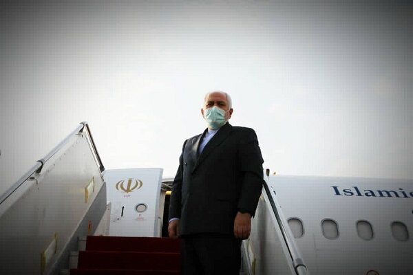 FM Zarif arrives in Dublin to meet with Irish officials
