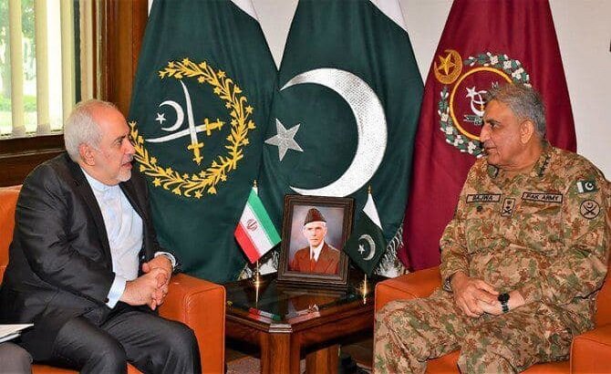 ایرانی وزیر خارجہ ظریف کی پاکستانی فوج کے سربراہ جنرل باجوہ سے ملاقات