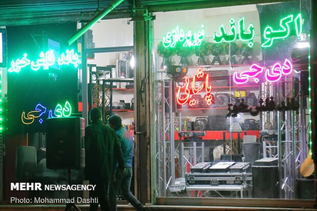 عدم توجه به مصوبات ستاد کرونا در اردبیل