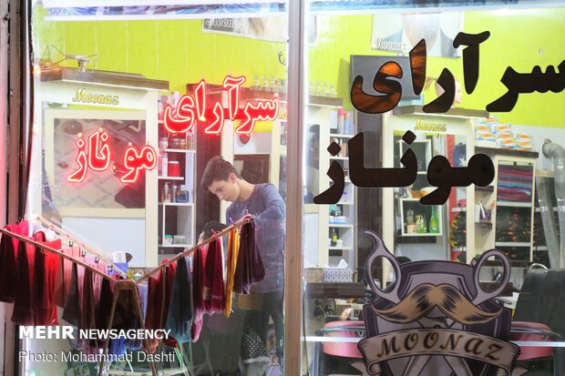 عدم توجه به مصوبات ستاد کرونا در اردبیل