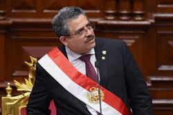 رئیس‌جمهور موقت پرو استعفا داد