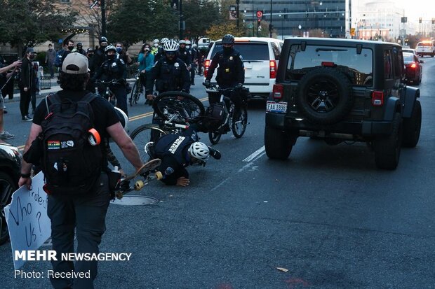 Protestors hold demonstration in Washington