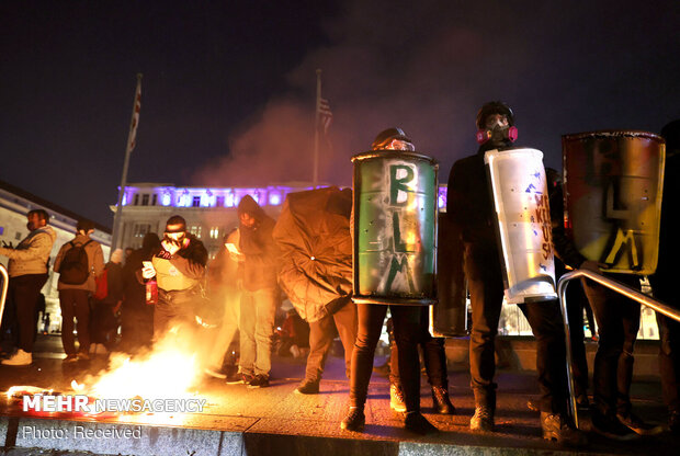 Protestors hold demonstration in Washington