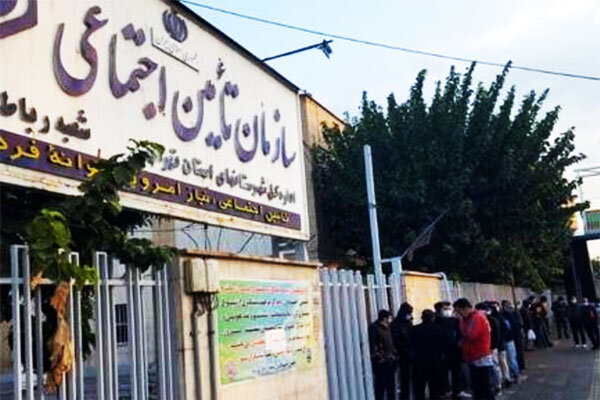 صف بیمه بیکاری در استان تهران طولانی شد/ سرگردانی ها بی نتیجه است