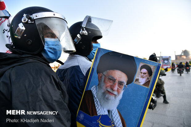 رژه موتورسواران به مناسبت روز حماسه اصفهان 