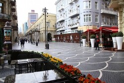 Azerbaycan'da Kovid-19 karantinası uzatıldı