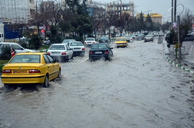 شناسایی و رفع مشکل نقاط ایجاد آبگرفتگی شهر کرمانشاه