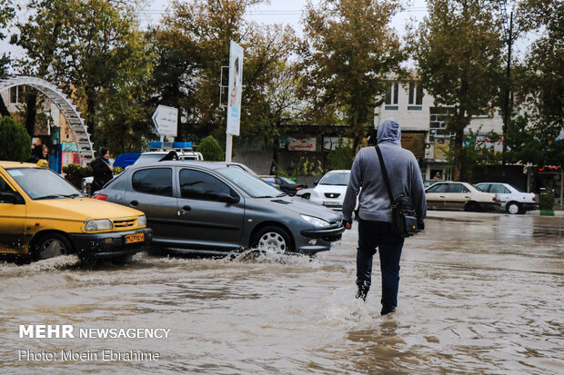 آبگرفتگی در خیابان های کرمانشاه