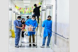 حضور ۲ هزار نیروی جهادی در ۱۲ بیمارستان تهران/ خدمات پیک سلامت