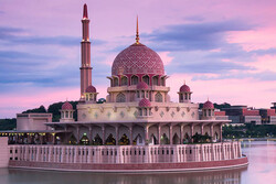 اسلام عامل وحدت فرهنگی و سیاسی مالزی