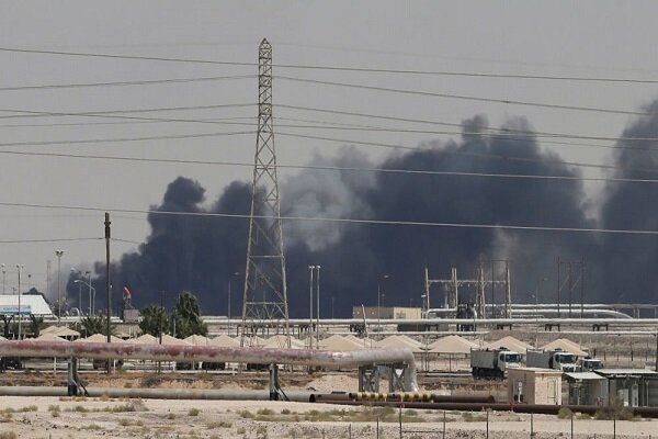 نیروهای یمنی شرکت نفتی «آرامکو» در خاک عربستان را هدف قرار دادند