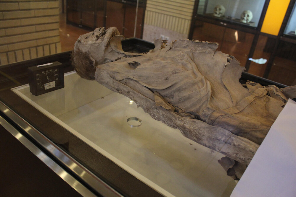 ماجرای عجیب مومیایی زن یزدی/ جسد خوابیده در موزه کیست؟