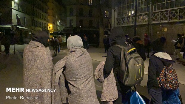 تخلیه اردوگاه موقت پناهجویان توسط پلیس فرانسه
