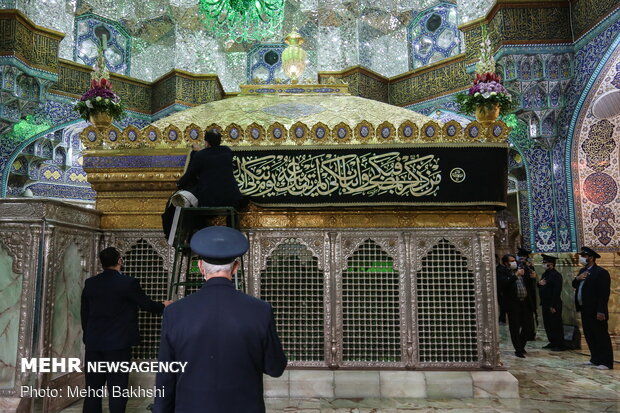 Hazrat Masoumeh holy shrine in Qom blanketed in black